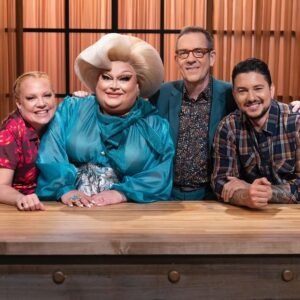 Ginger Minj Instagram - Well, the cat’s out of the bag! This southern fried gal takes a seat at the judges’ table for a special #dragbrunch edition of #chopped June 11th at 8pm, only on the @FoodNetwork 
#southernfriedsass #cooking #food #southerncooking #pride