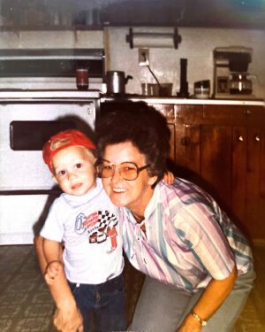 Ginger Minj Instagram - Happy Heavenly Birthday to the woman who not only saved me but taught me how to save myself, my granny, the great Shirley Temple (no, the other one!) I miss her every day, but being able to celebrate her stories and recipes in my new book makes me feel closer to her than ever. ❤️🍗🥰 #book #newbook #southern #southernfood #southernfriedsass #cooking #granny #family