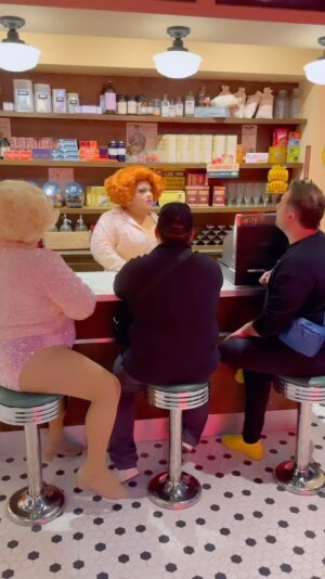Ginger Minj Instagram - Thanks for having me @museumofbroadway but #idontworkhere but I wish I did! #newyork #broadway #broadsway