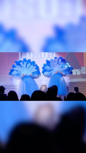 Ginger Minj Instagram - Sisters, sisters! We never did a music video for this fun song so here is a live music video from our show, Winter Wonderland! Thanks to the amazing @shalynvalentine for helping get the choreography from White Christmas perfect! #sisters #whitechristmas #winterwonderland #dancer #singer #author #holiday #liveshow #livetheatre