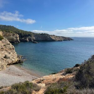 Ginny Buckley Instagram - Another year on this planet and I’m so happy I was able to spend my birthday on a special island, with people I love ❤️ 

Here’s to the next 365 days and all the adventures they bring… 

#birthdaygirl #casaannie #ibiza #islandlife #jondal #jondalibiza #whiteisle