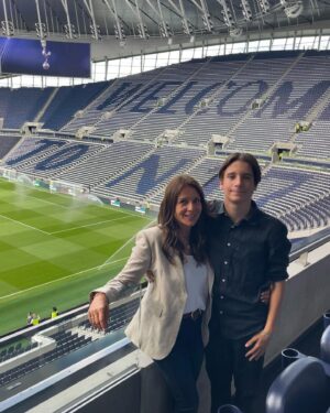 Ginny Buckley Instagram - Making special family memories at the incredible Tottenham Hotspur’s Stadium this weekend ⚽️❤️⚽️.
The two @manchesterunited fans amongst us (dad and me!) didn’t get the result we hoped for, but my boy was over the moon with a birthday win for his team!
A huge thank you to everyone at @spursofficial for such a warm and wonderful welcome. 
An even bigger thank you to @collette.roche.3, our fairy godmother! 

#family #makingmemories #spurs #manutd #footballfamily #tottenhamhotspur #beautifulgame #londonlife