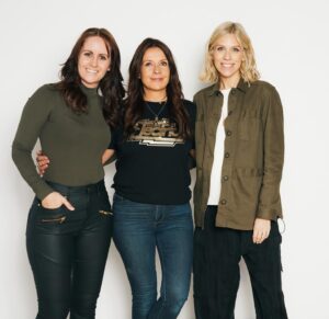 Ginny Buckley Instagram - On #internationalwomensday I’m proud to be the founder and CEO of an automotive brand that walks the walk when it comes to gender equality. @electrifyingcom is female founded, we enjoy a sector leading female audience and across our editorial team you’ll find four women - @nickishields @nicola_hume @vickyparrott and myself.

I’m also proud to work alongside some talented women in the automotive industry who are pushing boundaries, people like @jordeebrompton @shetalkscars  @imogenbhogal  @melanieshufflebotham and in particular my friend @erinbakerauto who is doing brilliant work to address the gender gap in our industry. I’m so proud of you Erin! 

And then there’s @theworldcarawards who have a diverse global jury, including many excellent female journalists. 

Here’s to all of you! ❤️ 

.
.
.
.
.
.
.

#femaleentrepreneur #womeninbusiness #womeninautomotive #femalefounders #femaleempowerment #womensupportingwomen #carsofinstagram #electriccar #electriccars #sheselectric #caroftheday #cargram #carsofinsta