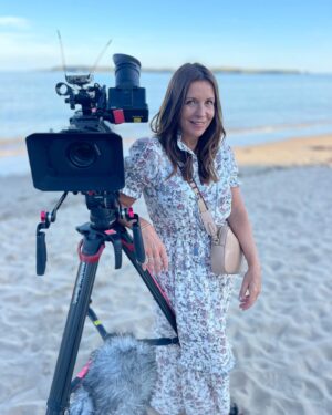 Ginny Buckley Instagram - Escaped to the coast! Summer has finally arrived just in time for a glorious few days in Wales ❤️🏴󠁧󠁢󠁷󠁬󠁳󠁿💚

#escapetothecountry #countrylife #countryliving #filmcrew #filmmaking #goldenhour 

.
.
.
.
#countryside #countryhome #countrystyle #countryhouse #countrycottage #welshcoast #wales #walesadventure #tenby #tenbybeach #ootd #ootd #whatiwore #summerstyle #summerdress #beachlife #beachvibes #beachphotography #rwwomen