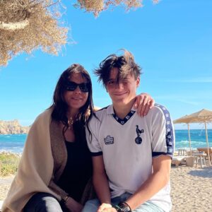 Ginny Buckley Instagram - Another year on this planet and I’m so happy I was able to spend my birthday on a special island, with people I love ❤️ 

Here’s to the next 365 days and all the adventures they bring… 

#birthdaygirl #casaannie #ibiza #islandlife #jondal #jondalibiza #whiteisle