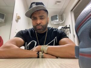 Ginuwine Instagram - Getting ready for battle for this year and with my brothas we ain’t playing let’s get to it @therealtank I’m not playing need that regimen I’m all in for this last run Letsgo!!!! Don’t MIs us in your city TGT!!!!