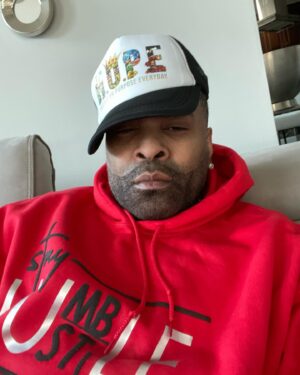 Ginuwine Instagram - Shouts to Tuesday folks love yall time to rock out always me working STUDIO…YES!!! Even though I hate it lol but time to at least mess around again I’ve been asked so many times and I guess it’s time or at least try I kinda don’t like where music is so if I do I wanna see the effect @timbaland I’m asking for you I can’t do it without you DM me king love you let’s work!!!!!