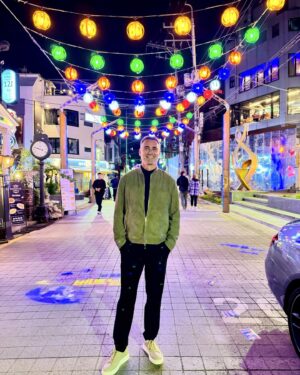 Giorgos Kapoutzidis Instagram - Welcome to Korea🇰🇷 #korea #southkorea #seoul #62countriesandcounting