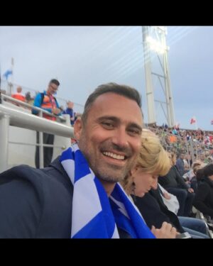 Giorgos Kapoutzidis Instagram - Ρώμη 2024
Μοναχο 2022
Βερολίνο 2018
Άμστερνταμ 2016
Ζυριχη 2014
Ελσινκι 2012
Οι καθιερωμένες selfies των ευρωπαϊκών πρωταθλημάτων στίβου!
Πάντα με την ελληνική σημαία
μας, δίπλα στην Εθνική μας!
🇬🇷🇬🇷🇬🇷#teamhellas 
Καλή επιτυχία Ελλάδα!
#europeanchampionships #athletics #teamgreece #roma2024 @sportsfeedgr