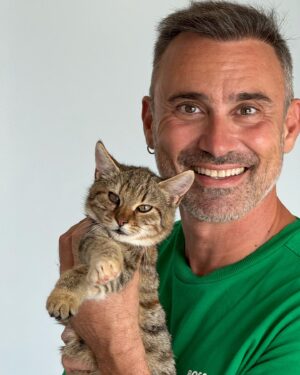 Giorgos Kapoutzidis Instagram - Profile pics! Η Lady Gaga κι εγώ! #aegina #ladygagathecat
Photo credit: @iconomidis_alexandros