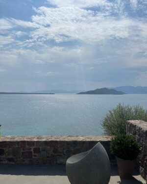 Giorgos Kapoutzidis Instagram - Επιστροφή στο σπίτι!
#aegina
