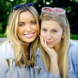 Giovanna Chaves Instagram - 🎬 Hoje em Gigi Além dos Likes, uma dica quente sobre independência financeira. 
Pega a visão das patricinhas: fatura no meu nome, dívida dos meus pais! 🫶❤ 
Não perde, tá hilário com a participação 
especial de Cela!

Produção e Direção @lucianomarquescinema

Local: @palaciodoscedros
Rolls Royce: @estevezveiculos 
@phygitalpr