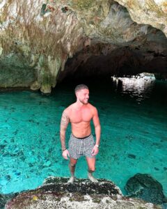 Actor Giovanni Prat HD Instagram Photos and Wallpapers April 2022