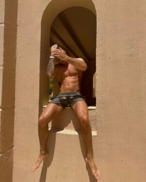 Giovanni Prat Instagram - NEED ☀️