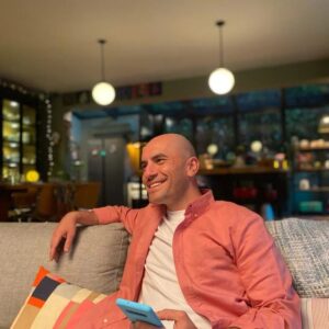 Giray Altınok Instagram - Gülüşü güneşime nasıl sığdırdım?