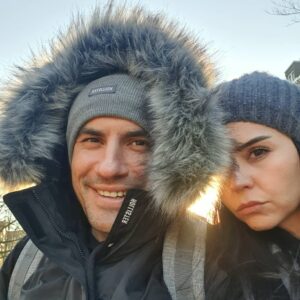 Giray Altınok Instagram - Bugün onun doğum günü🍰
En güzel şeylerin müsebbibi.
Sevgilim..
Turgut Uyar'ın dizeleri,
Neşet Ertaş'ın notaları,
Nazım'ın memleket hasreti gibi..
Ve daha nice güzel şeye 
benzettiğin tüm anlar için
ne mutlu bana.
İyi ki doğdun Cansuyum♥️😊
@csudiktas