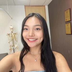 Gisele Chiam Instagram - Visited my dad at his medical clinic.... at
📍 MSMC Musculoskeletal & Sports Medicine Clinic | Dr Chiam
290 Orchard Rd, 
#18-03 Paragon Medical Centre,
Singapore 238859

.
.
.
.
.
#GiseleChiam #詹欣萱 #teenactress
#teenperformer #teensinger #medicalclinic #musculoskeletal #musculoskeletalpain #medicaldoctor #daddysgirl #ilovemydaddy #paragonmedical #teeninfluencer #paragon #mediacollaborations