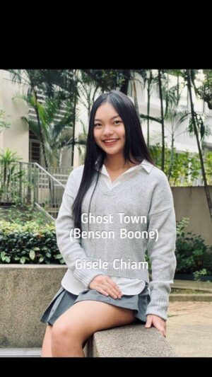 Gisele Chiam Instagram - 🎤Cover of GHOST TOWN by Benson Boone @bensonboone

I recently discovered this song and I couldn’t wait to do a cover for it! 
Hope you enjoy!☺️☺️

⬇️
COVER is available on my YouTube Channel: 
<Gisele Chiam>
🔗https://youtu.be/cxixnQoY6QM?si=ydBq3p8snSaZuVtN
&
🔗Link in Bio : @gisele_chiam_gigi 
.
.
.
.
.
.
#GiseleChiam #詹欣萱 #teenactress #teensinger #teenperformer #ghosttown
#bensonboone #bensonboonesongs #ghosttowncover #musicartiste #songcovers #ghosttownbensonboone
#musicvideos #collaborationswelcome  #teeninfluencer #musicproductions  #supportlocaltalents #trendingreels  #recordingcompany  #sgmusicartise #sglocaltalents  #youngtalents #popularsongs  #lovetosing #sglocalartiste #sgyouthtalent