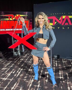 Gisele Mayordo Instagram - Check out @tnawrestling tonight at 8pm ET and 8:30 pm ET for @youtube insiders. Might make an appearance, maybe. 🤷🏼‍♀️ 💝🫰🏼

🇺🇸 @axstv 
🇨🇦 @fightnet 
🌍 @dazn_wrestling 

Don’t have the channels? 
Download @TNAPlusApp or click this link: http://YouTube.com/TNAWrestling

 #TNAWrestling