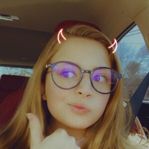 Giselle Eisenberg Instagram - Guess who needed glasses???