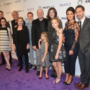 Giselle Eisenberg Instagram - #TBT Look what popped up on my camera today.  @lifeinpiecestv #sophiarules ♥️♥️♥️ Everyone looking at camera but me 😆