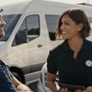 Gissette E. Valentin Instagram - 🎥 @mercedesbenz “Extra Mile”