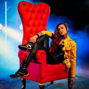 Giul Abreu Instagram - •Bohemian Raphsody• QUEEN 👑 

@dancinnights em uma versão como você nunca ouviu 🤟🏻

📸 @redzone.studio
Look @deborachavesrj