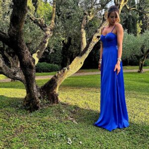 Giulia Mizzoni Instagram - Cosa ho indossato al matrimonio del mio migliore amico 💍
(Ho saputo solo 3 giorni prima che sarei stata testimone🫣)

Abito @miss_parioli 👗
Borsa @le_calette @al24a_showroom 👝
Scarpe @stevemaddenitaly
💎 alcuni accessori @monilei_jewels, altri non ricordo🫣

Hairstyle @luigiscolaro.stylist
@parrucchiereromaprati

#friendship #inspomatrimonio #inspolook #abitomatrimonio #fitcheck #weddingdress #weddingfitcheck #invitatamatrimonio #testimonedellosposo

📸 @francescod.stefano (dopo numerosi tentativi due son venute bene...)

Usate il modello per il vostro fitcheck 🫠
#noadv