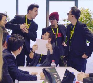 Giuseppe Greco Instagram - Quando i @matesyt diventano i direttori del canale 111 @skygenerationhd 😱
#skygeneration #matesyt #matesitalia