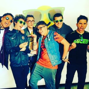Giuseppe Greco Instagram - Ragazzi vi è piaciuta la prima puntata di #SocialFace? Non perdete le altre, potete seguirle anche su www.skyonline.it, in streaming avete il primo mese gratis. Ci vediamo alle 19:40 su @skyunohd Io ora sono in ospedale per dei controlli, cerco di tornare attivo il prima possibile #matesitalia #matesyt @vegasyt @stefanolepri @lookatsascha @surrealpower @matesyt @awed__ @favij