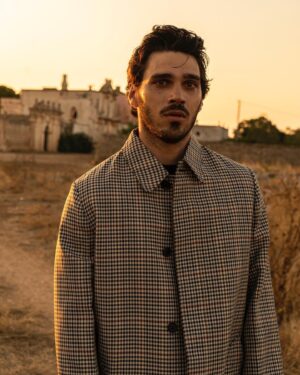 Giuseppe Maggio Instagram - Featured story for @lofficielhommesitalia