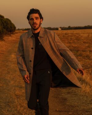 Giuseppe Maggio Instagram - Featured story for @lofficielhommesitalia