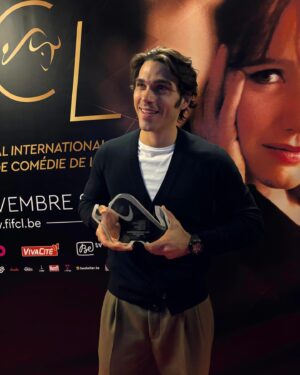 Giuseppe Maggio Instagram - I finally got my award for the best performance at the Festival de Liege.
Evviva il cinema

#hublot #bigbangunico #hublotitaly #ad