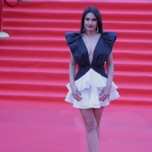 Gizem Soysaldı Instagram - 💜#redcarpet @mmkf_official #filmfestival #moscow #moscowfilmfestival #gizemermansoysaldi #gizemermansoysaldı styling: @laprendapr  pr: @eunal71 💜 hair&make up @salondolores @rbg.ru @alteregoitaly.ru 😎
