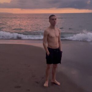 Gleb Kalyuzhny Instagram - 
