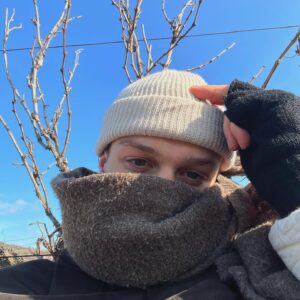 Gleb Kalyuzhny Instagram - пьяный виноградаръ 🍇