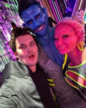 Gleb Savchenko Instagram - What a fantastic night on @dancingwiththestars 
A big shoutout to Emma and Mauricio for their incredible performance this season. Mauricio, your improvement has been amazing – you’re probably the most improved non-dancer celebrity who absolutely killed it this season. 

To all the remaining couples, I’m sending you all my best wishes and good luck. Each and every one of you is incredible. This is definitely one of my favorite nights on ‘Dancing with the Stars’ – I had a total blast. Much love to everyone! 💃🕺🌟