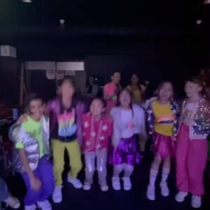 Glee Dango Instagram - We brought the fun & Good Vibes all the way across the country, and had the BEST time in beautiful British Columbia last weekend! 🥳🏔️🌟🎶

#MiniPopKids #MiniPopKidsLive #CanadianTour #BeautifulBC #CanadianMusic