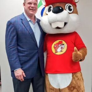 Glenn Jacobs Instagram - Look who stopped by the office to wish me an early happy birthday!
Thank you, @bucees!