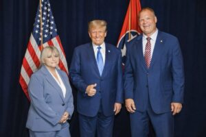 Glenn Jacobs Instagram - Happy birthday to President @realdonaldtrump!

Can’t wait till he’s back in the White House!