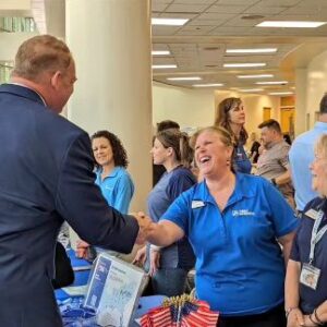 Glenn Jacobs Instagram - Great turnout at today's American Job Center's veterans job fair! Thanks to @pellissippistate for hosting!