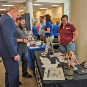 Glenn Jacobs Instagram - Great turnout at today's American Job Center's veterans job fair! Thanks to @pellissippistate for hosting!