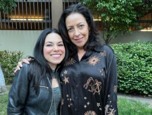 Gloria Garayua Instagram - It’s officially FYC Season again!!! TV Academy FYC season 2024 kicked off last night at @paramounttelevisionstudios with a screening of @onlymurdershulu and they actually had @merylstreep @janelynchofficial @stevemartinreally @martin__short @selenagomez ! 
.
Great to see friends @iamricoanderson @itsthenac @richard.honig @rajanshandil @therealronrogge @the_norma_maldonado @tracyweisert.la @gregkriek @rosiepearson75 
.
Great to celebrate my friends @shermymakeup birthday! 
.
#TvAcademy2024 #FYCSeason2024 #OnlyMurdersInTheBuilding #GloriaGarayua(TVAcademy)Member #GloriaGaryActress, #GloriaGarayuaLatinaActress