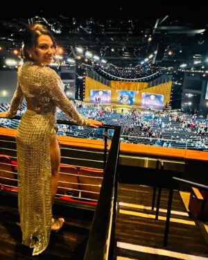 Gloria Garayua Instagram - Last night was my FIRST EMMYS and it was beautiful. I had a lovely time and can’t wait until I am nominated one very close day!!!! 
.
There was a crew of us friends from the TV Academy and boy do we clean up good! 😂 
.
I tried for the very first time @glamsquad. Can I just say how incredibly amazing it was to finally NOT stress about getting my hair and make up done for an event? I’m sticking with @glamsquad. 
.
Get ready for your event with @glamsquad !
.
Enter codes GLORIA for $25 off your first Glamsquad appointment.
Enter code GLORIA15 for $15 off your next Glamsquad appointment.
.
Lots of love to my friends who rocked last night:
@brentjeremih @therealronrogge @mrdannyarroyo @kimestes0103 @katelinderyr @meredithactress @ylenia.castillo #skysterling @cesard_____ 
.
Thank you for dressing me with this beautiful silver and sexy dress @thenaughtygirlshop and @siennasinclairestudios and @biancamalinowski and always making look so good out there!! 🩶🩶🩶
.
Dress by: @thenaughtygirlshop 
H/MU: @glamsquad 
MU: @madisonrosekmua 
H: @becsdabest 
.
#TV AcademyMember #GloriaGarayuaTVAcademyMember #GloriaGarayuaActress #GloriaGarayua #GloriaGarayuaActingCoach #GloriaGarayuaLatinaActress #GloriaGarayuaCelebrity