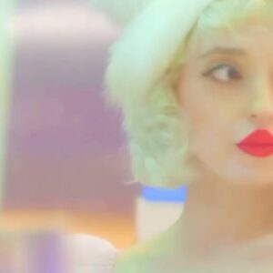 Glüme Harlow Instagram - In the mood? Go stream Santa Baby even more. I see you do it all year. 💋