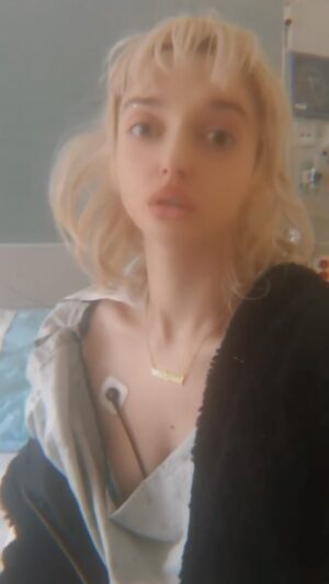 Glüme Harlow Instagram - I live in one of the most haunted buildings in LA but I think I’m the only ghost that scares me