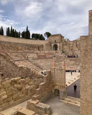 Glynis Barber Instagram - Matinée day!
#amphitheatre #romanempire #cartegena