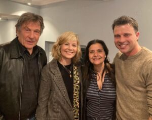 Glynis Barber Instagram - Fun night at @richmondtheatre watching “Home I’m Darling” with @neilmcdermott07 and a great cast.
And a lovely surprise to be sitting next to @nina.wadia! #eastendersbuddies #theatre #comedy @bklproductions