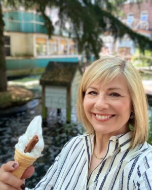 Glynis Barber Instagram - Mr Whippy came to visit us on set! Thank you @hollyoaksofficial #icecream #onset #hollyoaks #summervibes
