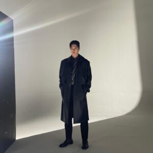 Go Kyung-pyo Instagram - #커넥트 12월 7일 #디즈니플러스